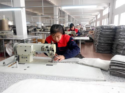 5月9日,兰西开发区亚麻编纺织产业园江苏嘉业亚麻制品销售